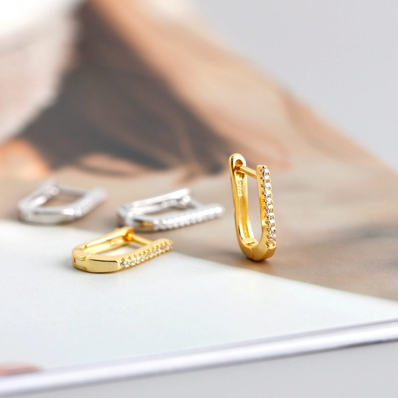 925 Sterling Ezüst Micro Pave Cirkónia U Alakú Kampós Fülbevaló