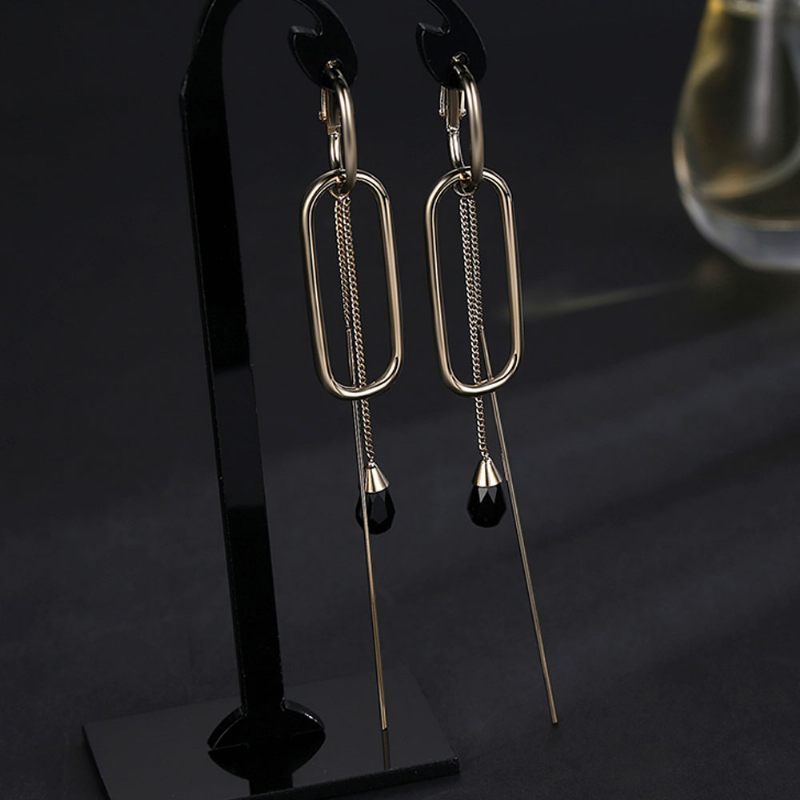 Caromay Minimalista Vintage Elegáns Bojt Üreges Modell Fülbevaló Szintetikus Kristály Díszítéssel Finom Galvanizáló Bevonat